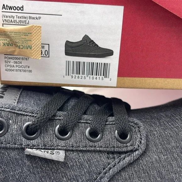 Vans Men’s Sneakers Canvas Upper Atwood
(Varsity Textile) Black/Pewt
VN0A45J9VEJ - Picture 16 of 16